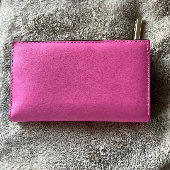 Kate Spade small slim bifold wallet EUC - Picture 2 of 3